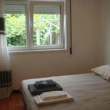 Holiday home Belle Maison A Louer Vale de Cambra